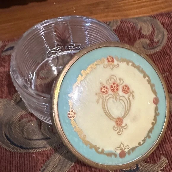 Vintage Floral Glass vanity jar - Picture 8 of 10